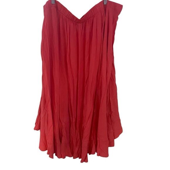 Torrid size 4XL pink skirt flowy uneven bottom - Picture 2 of 4